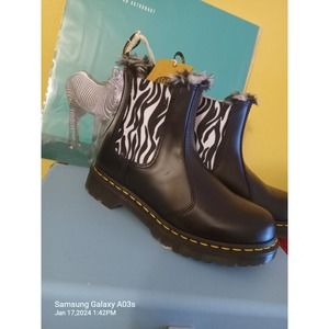 Dr Martens Leonore Black Zebra Faux Fur Lined Chelsea Boots